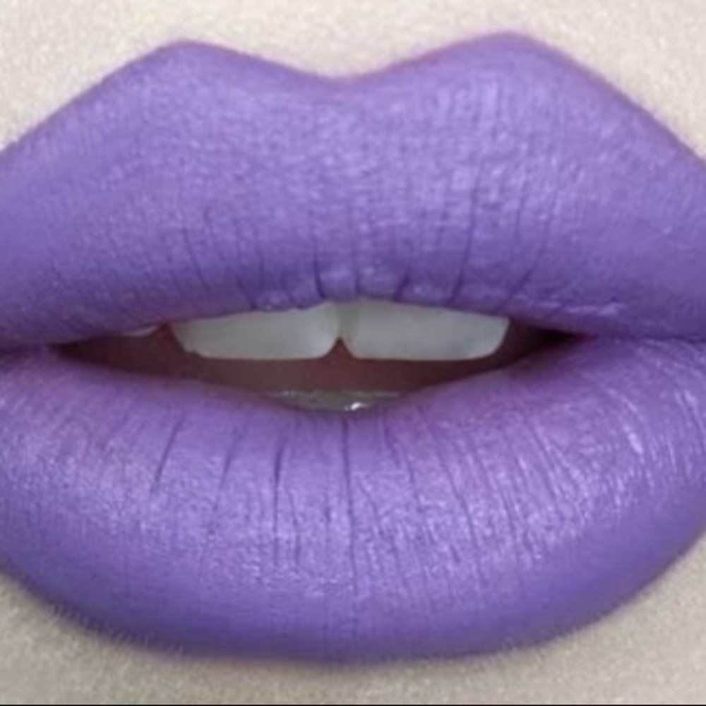 💄 NWT 👄 Kat Von D 💋 Lip Liner 🌹Coven